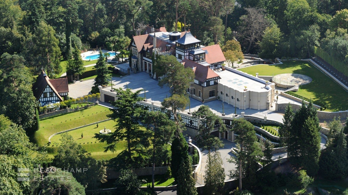 Pinewood House, Oxshott, KT22 - - New York City Townhouse Real Estate