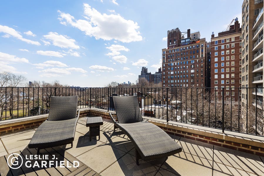 550 East 87th Street - 43a88703-21d9-4d31-8b43-5bc860f07760 - New York City Townhouse Real Estate