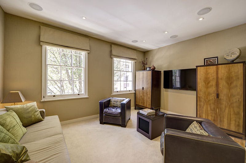 Markham Street, SW3 - - New York City Townhouse Real Estate