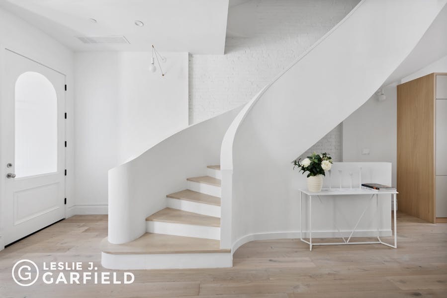 82 Amity Street - b9717650-7b0f-44d1-97c2-95e8df07873c - New York City Townhouse Real Estate