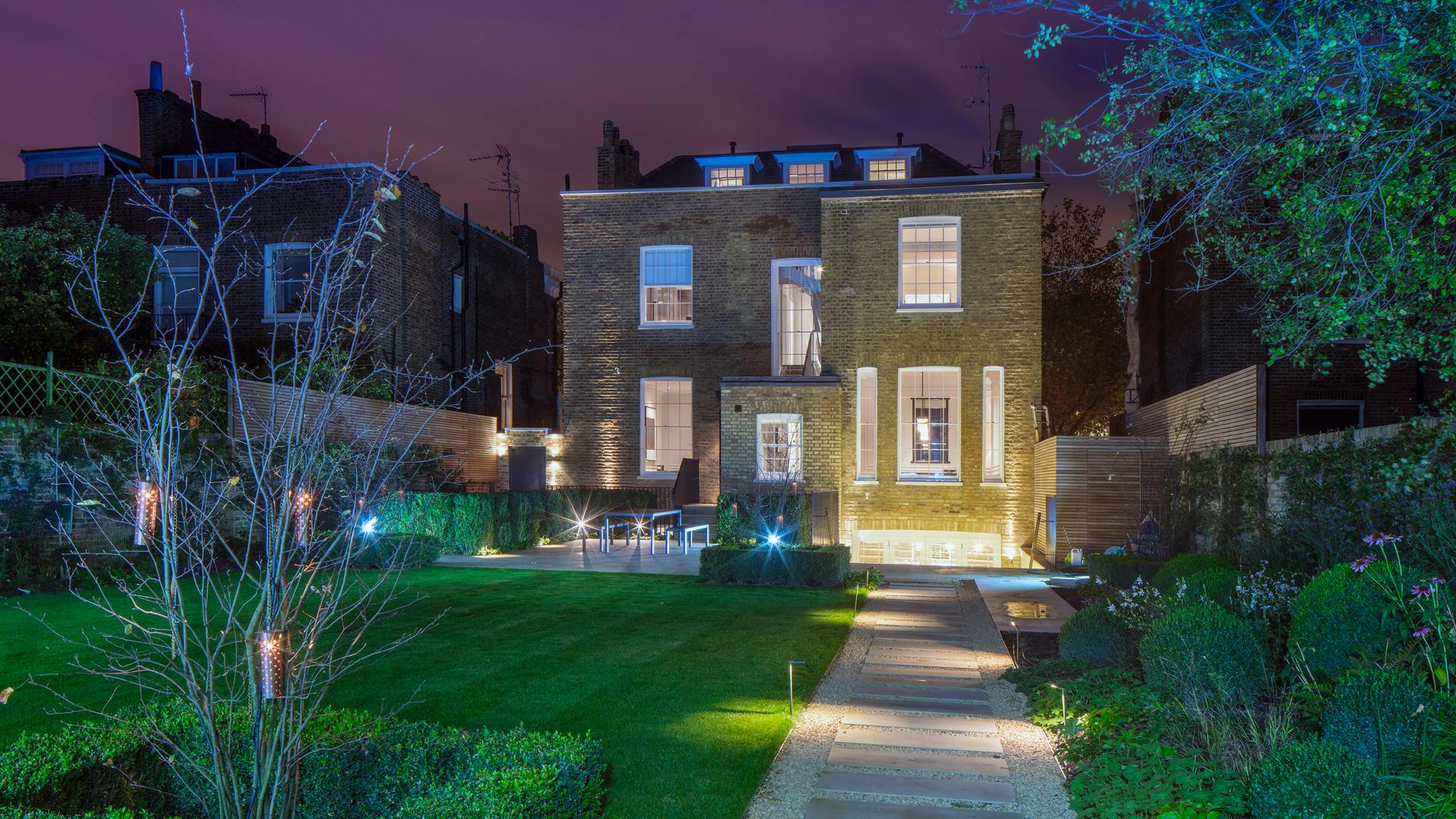 Hamilton Terrace - - New York City Townhouse Real Estate