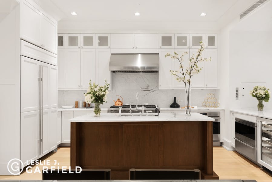 38 Monroe Place - b9717650-7b0f-44d1-97c2-95e8df07873c - New York City Townhouse Real Estate