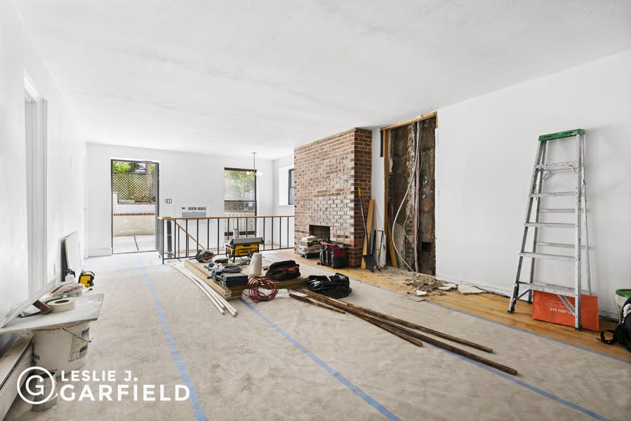 175 Congress Street - bba47d9d-f3b9-43b8-bd71-28c912238861 - New York City Townhouse Real Estate