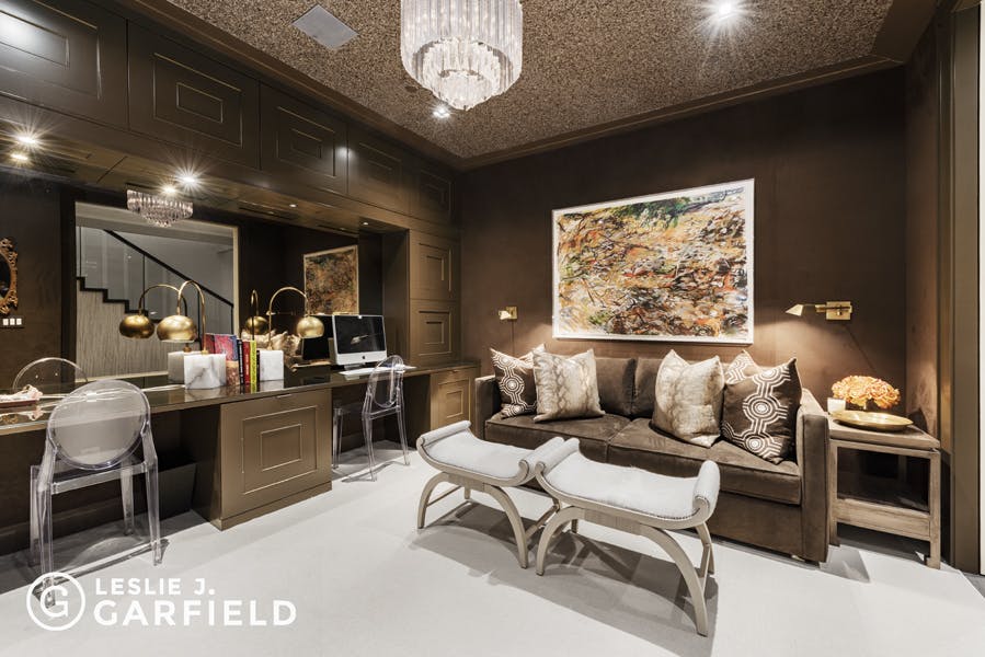385 West 12th Street #T4 - 9beea2ab-055a-44a6-979c-c3bd95a8a0f0 - New York City Townhouse Real Estate