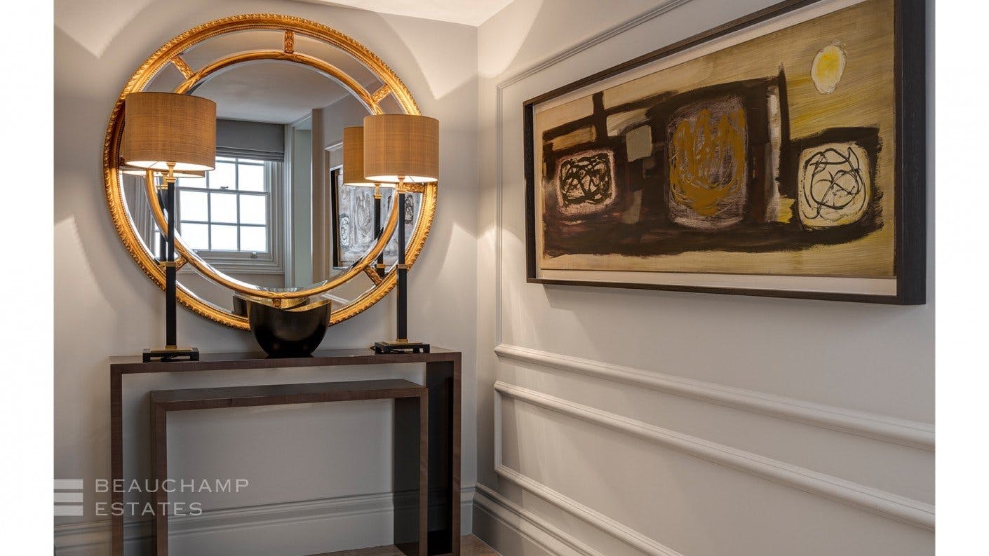 Eaton Place, SW1 - - New York City Townhouse Real Estate