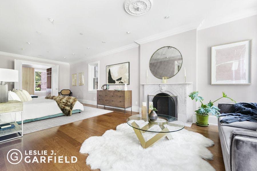 245 West 13th Street - 9beea2ab-055a-44a6-979c-c3bd95a8a0f0 - New York City Townhouse Real Estate