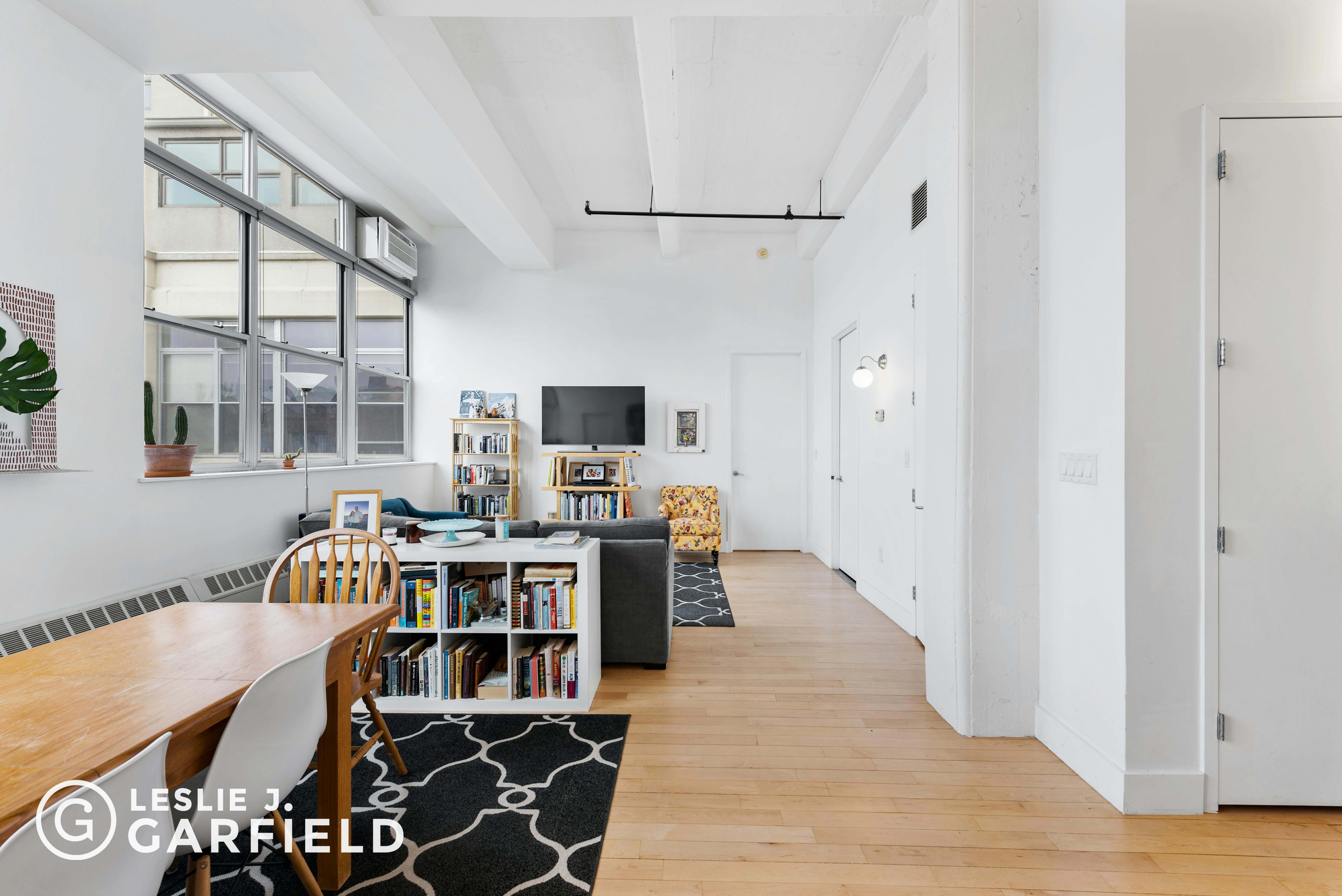 970 Kent Ave #710 - b9717650-7b0f-44d1-97c2-95e8df07873c - New York City Townhouse Real Estate