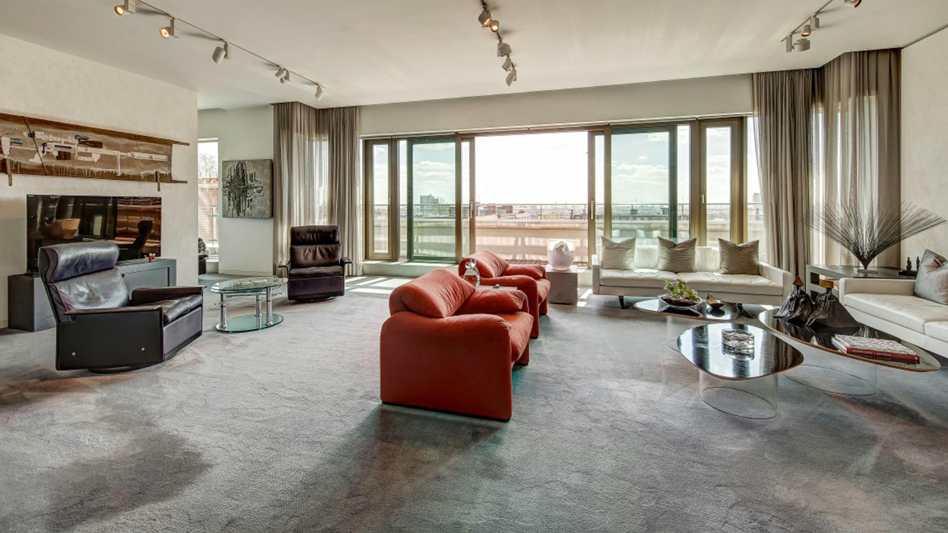 Thornwood Gardens, W8 - - New York City Townhouse Real Estate